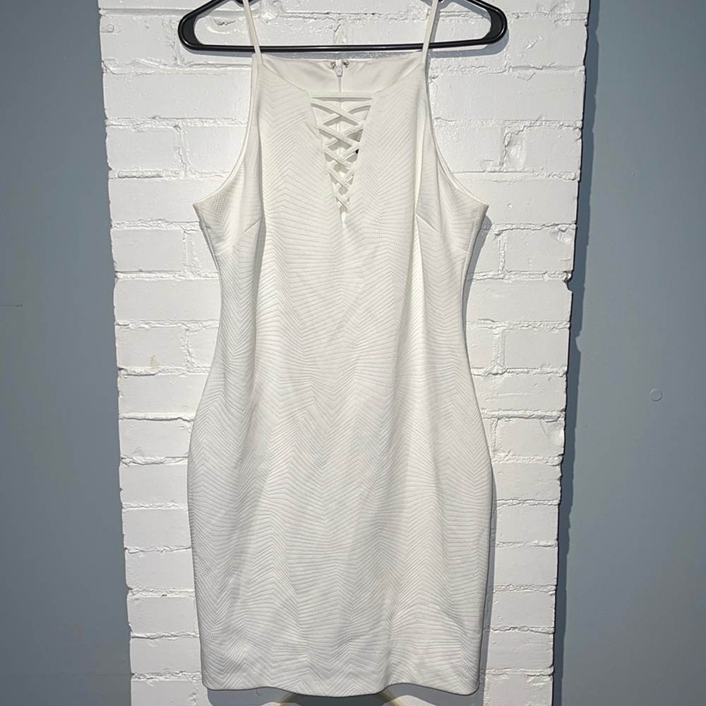 Curvy hugging, Guess Dress